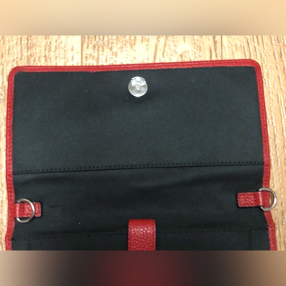 Vince Camuto Vintage Red Clutch Wallet With Crossbody Rings - Picture 5 of 7